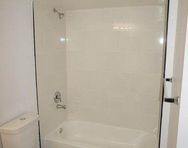 4021 San Marino Boulevard - Photo Thumbnail 5