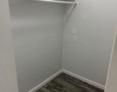 751 Pine Drive - Photo Thumbnail 10
