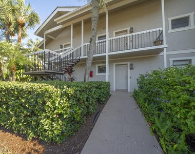 11863 Wimbledon Circle - Photo Thumbnail 15