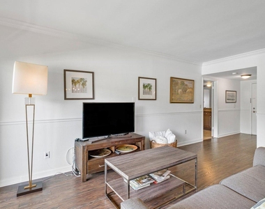 11863 Wimbledon Circle - Photo Thumbnail 27