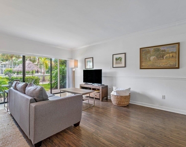 11863 Wimbledon Circle - Photo Thumbnail 26