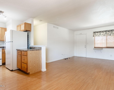4401 N 12th Street - Photo Thumbnail 12