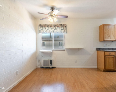 4401 N 12th Street - Photo Thumbnail 6