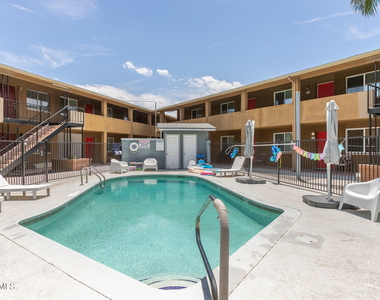4401 N 12th Street - Photo Thumbnail 19