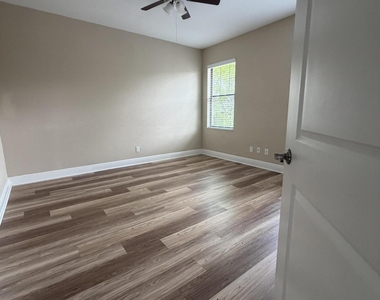 11170 Nw 83 Manor - Photo Thumbnail 37