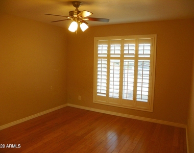 5334 E Friess Drive - Photo Thumbnail 20