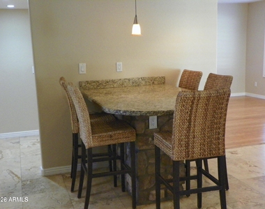 5334 E Friess Drive - Photo Thumbnail 10