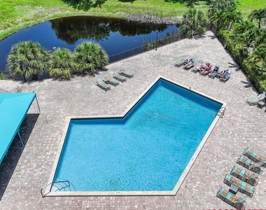 2700 Fiore Way - Photo Thumbnail 40