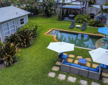 15 N Swinton Circle - Photo Thumbnail 12