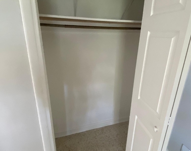 3716 Henry Avenue - Photo Thumbnail 11