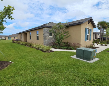 1812 Celebration Drive - Photo Thumbnail 2