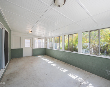 6521 N 19th Drive - Photo Thumbnail 19