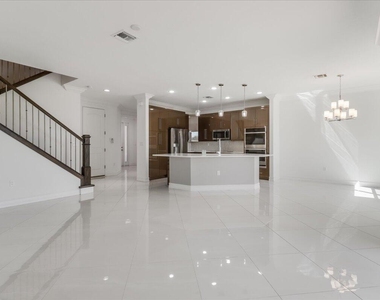 10098 Akenside Drive - Photo Thumbnail 11