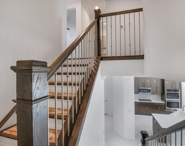 10098 Akenside Drive - Photo Thumbnail 22