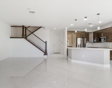 10098 Akenside Drive - Photo Thumbnail 21