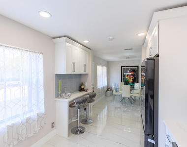 5241 Jog Lane - Photo Thumbnail 3