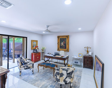 5241 Jog Lane - Photo Thumbnail 11