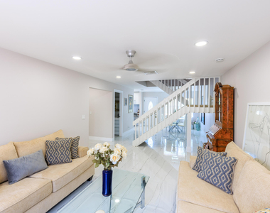 5241 Jog Lane - Photo Thumbnail 6