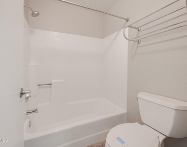 2035 S Elm Street - Photo Thumbnail 13