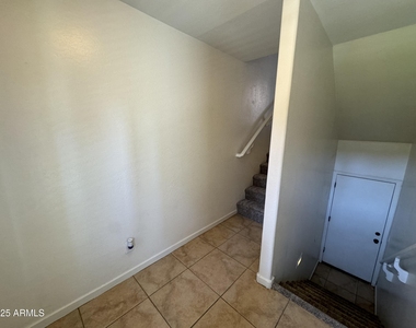 305 S Wilson Street - Photo Thumbnail 43