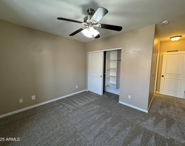 305 S Wilson Street - Photo Thumbnail 12