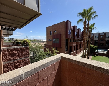 305 S Wilson Street - Photo Thumbnail 35