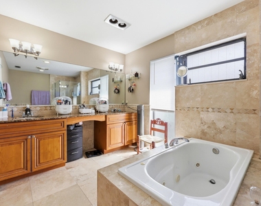 5141 Nw 3rd Terrace - Photo Thumbnail 27