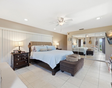 5141 Nw 3rd Terrace - Photo Thumbnail 14