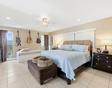 5141 Nw 3rd Terrace - Photo Thumbnail 11