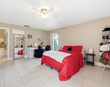 5141 Nw 3rd Terrace - Photo Thumbnail 22