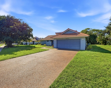 5141 Nw 3rd Terrace - Photo Thumbnail 1