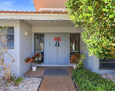 5141 Nw 3rd Terrace - Photo Thumbnail 2