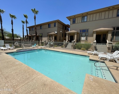 750 S Beck Avenue - Photo Thumbnail 23
