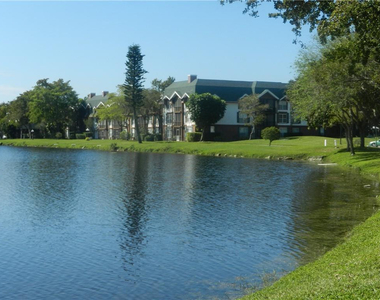 3760 Inverrary Drive - Photo Thumbnail 8