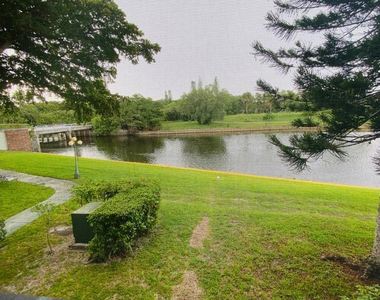 3760 Inverrary Drive - Photo Thumbnail 17