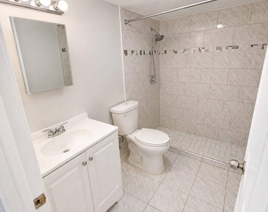 210 Sw 7th Street - Photo Thumbnail 5
