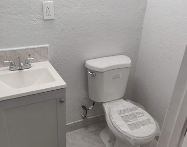 210 Sw 7th Street - Photo Thumbnail 4