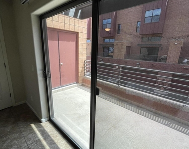 330 S Farmer Avenue - Photo Thumbnail 38