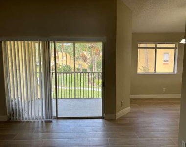 1088 Coral Club Drive - Photo Thumbnail 8