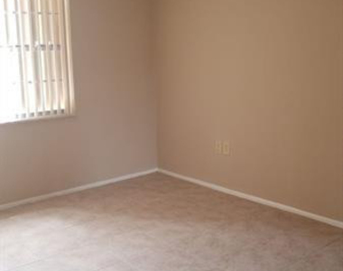 4324 Nw 9th Avenue - Photo Thumbnail 14