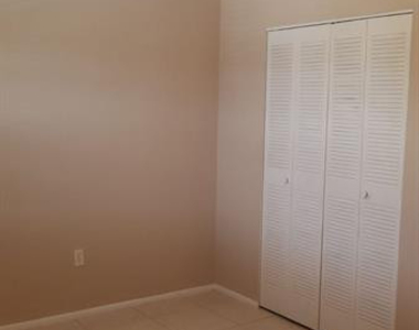 4324 Nw 9th Avenue - Photo Thumbnail 15