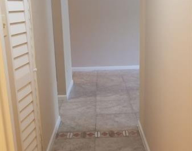 4324 Nw 9th Avenue - Photo Thumbnail 10