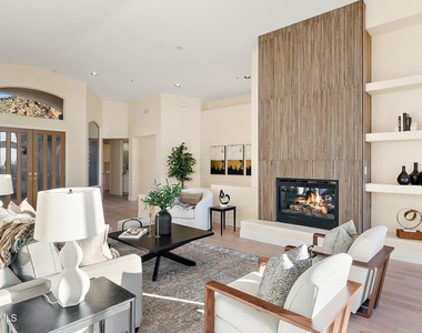 24616 N 111th Street - Photo Thumbnail 8