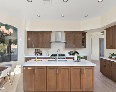 24616 N 111th Street - Photo Thumbnail 13