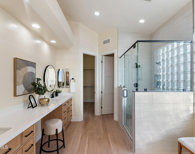 24616 N 111th Street - Photo Thumbnail 28