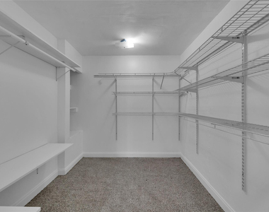 1906 Nw 45th Court - Photo Thumbnail 20
