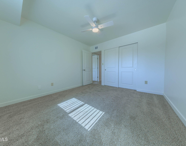 4558 N 15th Avenue - Photo Thumbnail 28