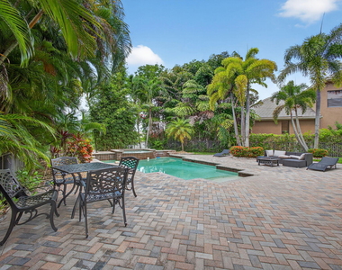 3501 Collonade Drive - Photo Thumbnail 34
