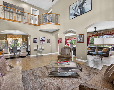 3501 Collonade Drive - Photo Thumbnail 10