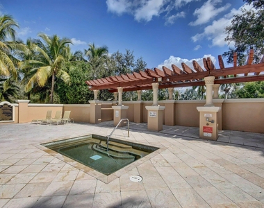 3501 Collonade Drive - Photo Thumbnail 60